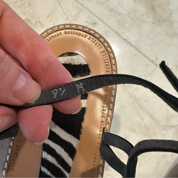 Stuart Weitzman Women's Zebra print Flat Sandal - Picture 4 of 7